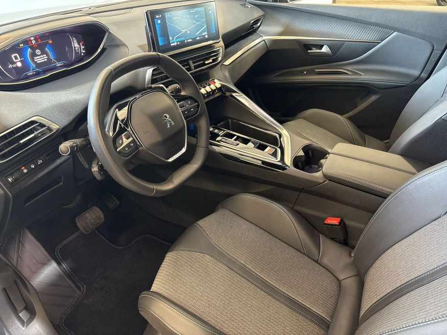 PEUGEOT 3008 AllurePack 130 EAT8