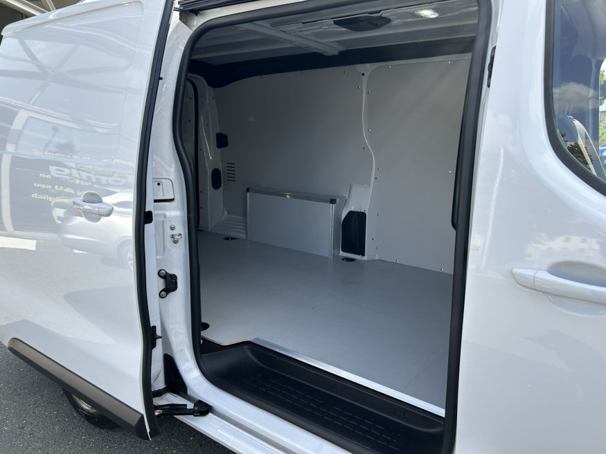 PEUGEOT Expert KW lang 2.0 B-HDi 145