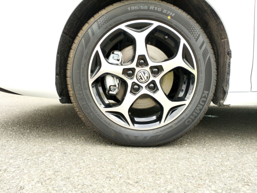 MG 3 Hybrid+ Luxury 1.5 *FP*