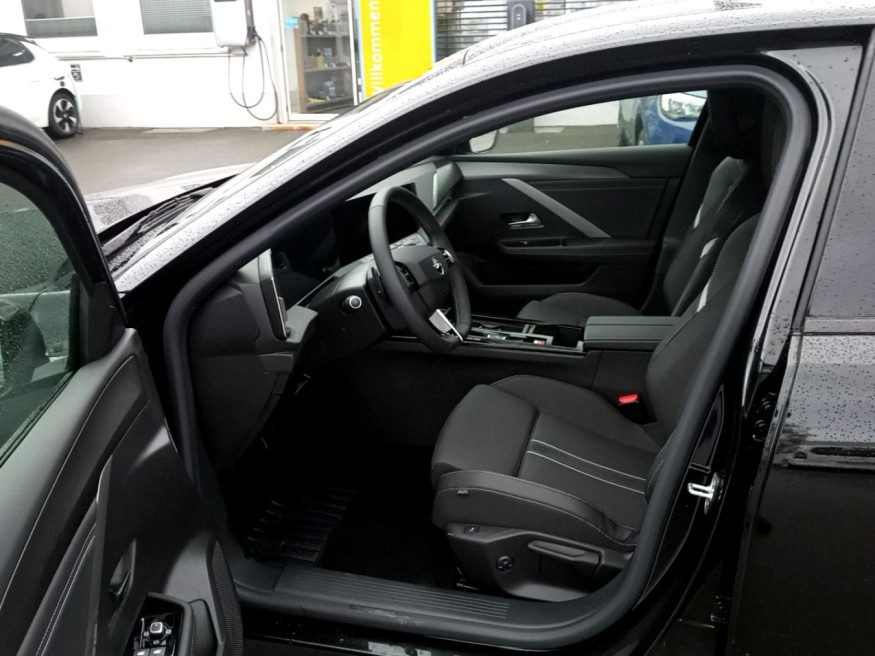 OPEL Astra GS, LED, SHZ, Navi