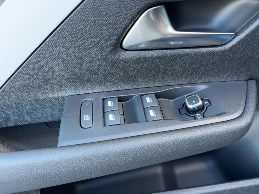 OPEL Astra Edition, LED, AGR-Sitze, PDC