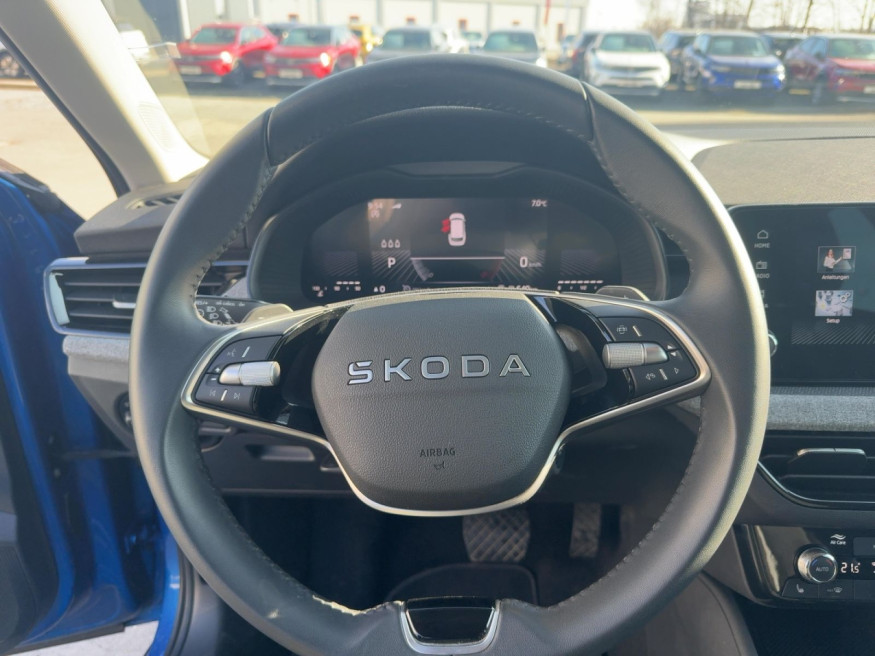 SKODA Kamiq Plus DSG, SHZ, Kamera, LED