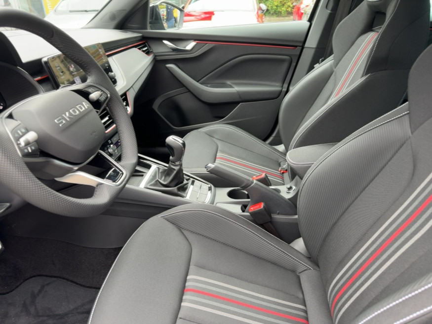 SKODA Kamiq Monte Carlo,Kamera,5 J.Garant.