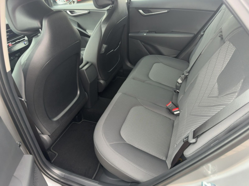 KIA Niro 1.6 GDi HEV Edition7