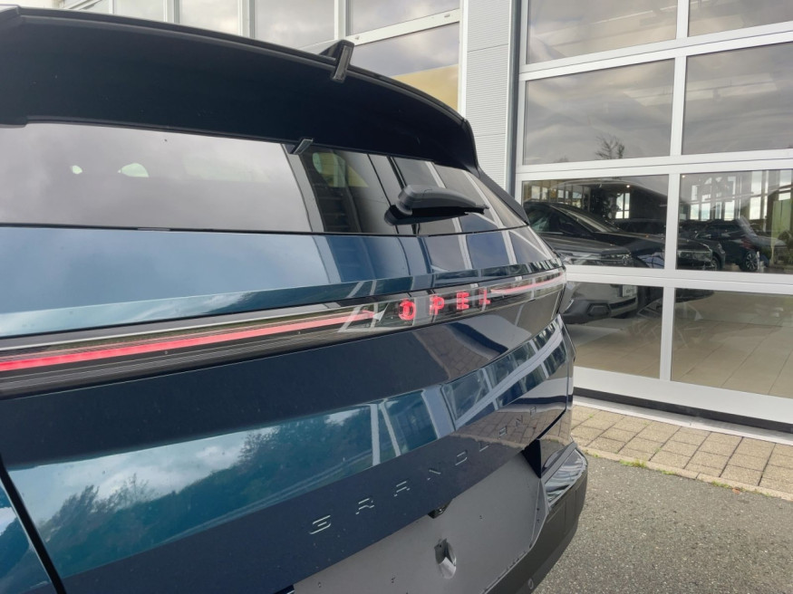 OPEL Grandland GS Hybrid *NP*