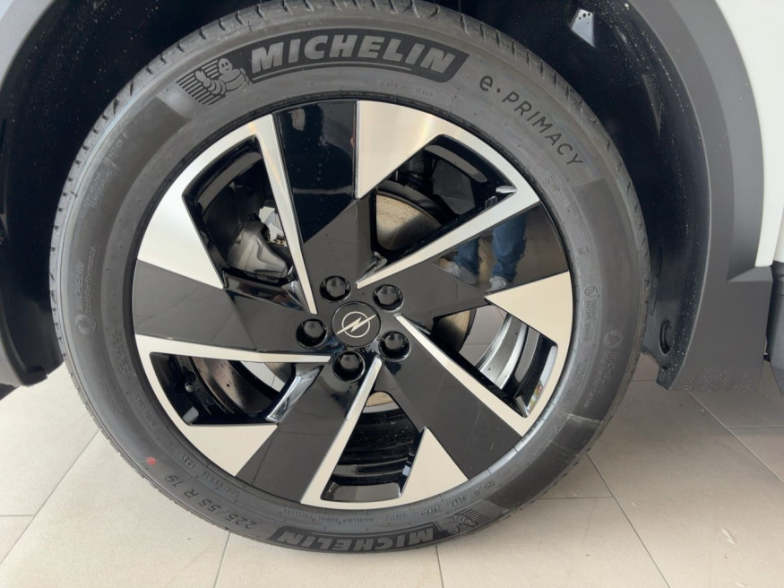 OPEL Grandland GS Hybrid *NP*