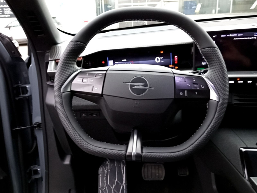 OPEL Grandland GS Hybrid *NP*