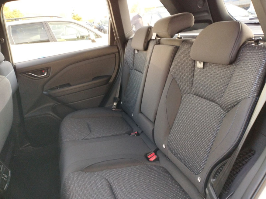 SUBARU Forester 2.0ie Active Lineartronic