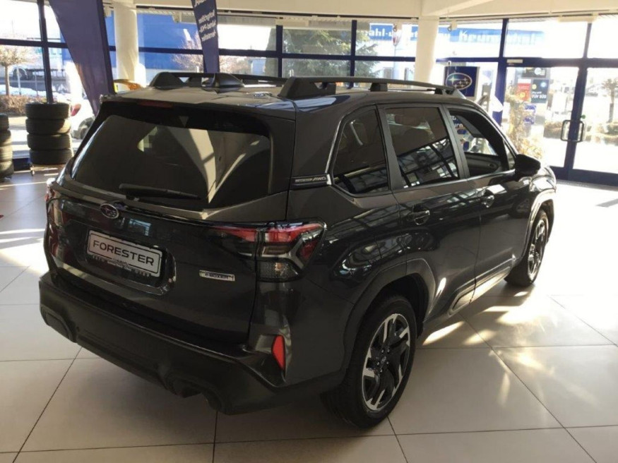 SUBARU Forester 2.0ie e-Boxer Exclusive