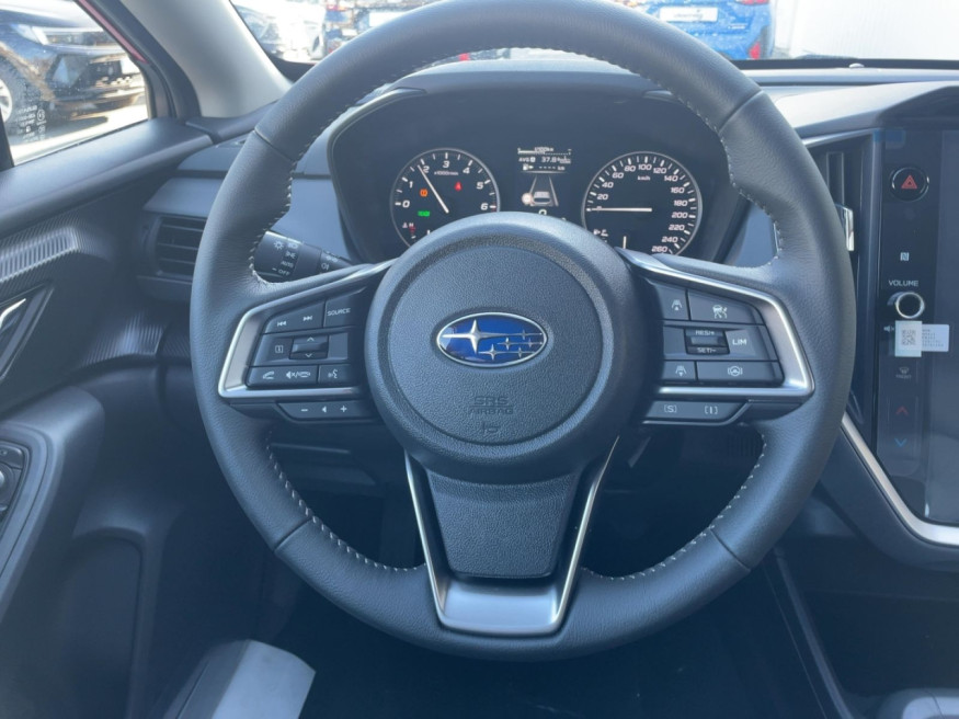 SUBARU Crosstrek Active 2.0ie e-Boxer