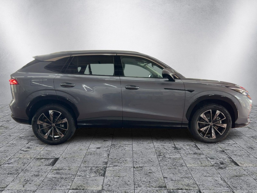 MG HS HEV Luxury MY25