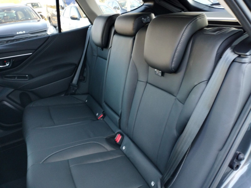 SUBARU Outback 2.5i Platinum MY24