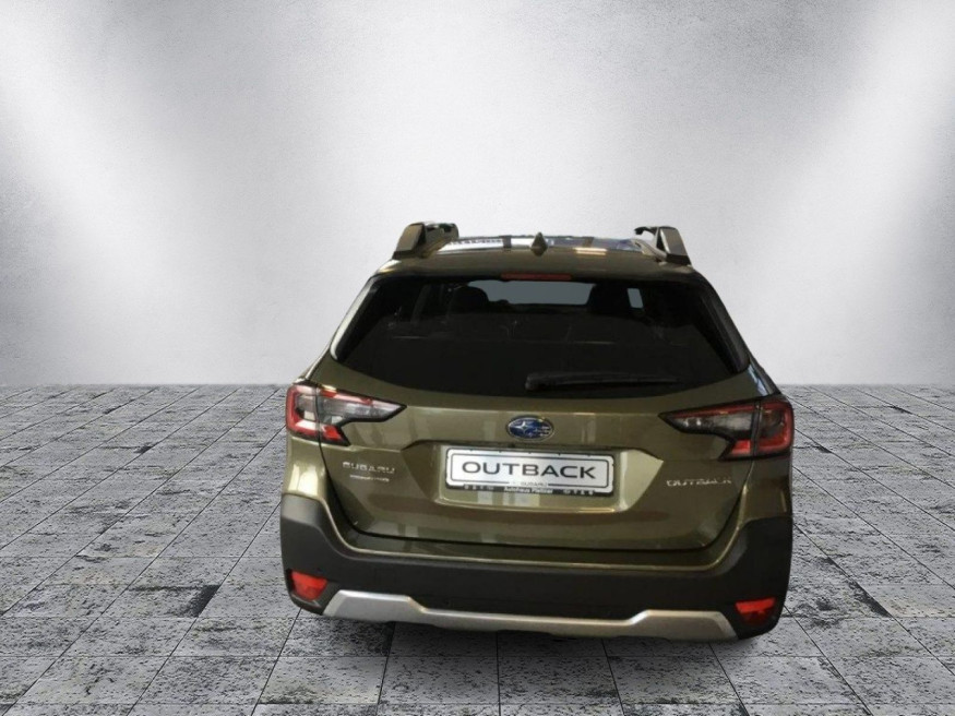 SUBARU Outback 2.5i Platinum Lineartronic