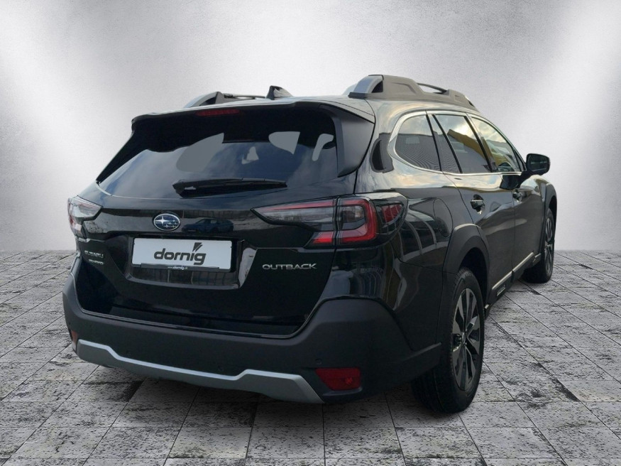 SUBARU Outback Platinum