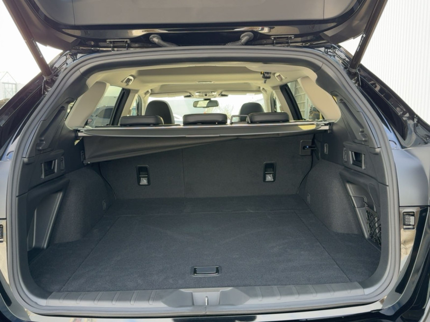 SUBARU Outback Platinum