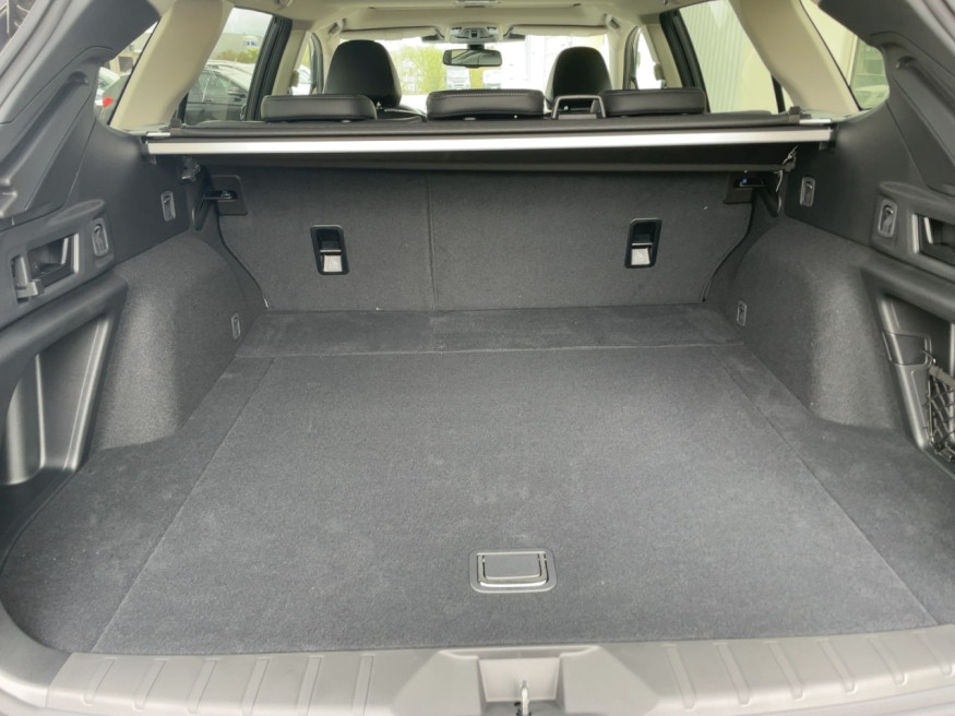 SUBARU Outback Platinum