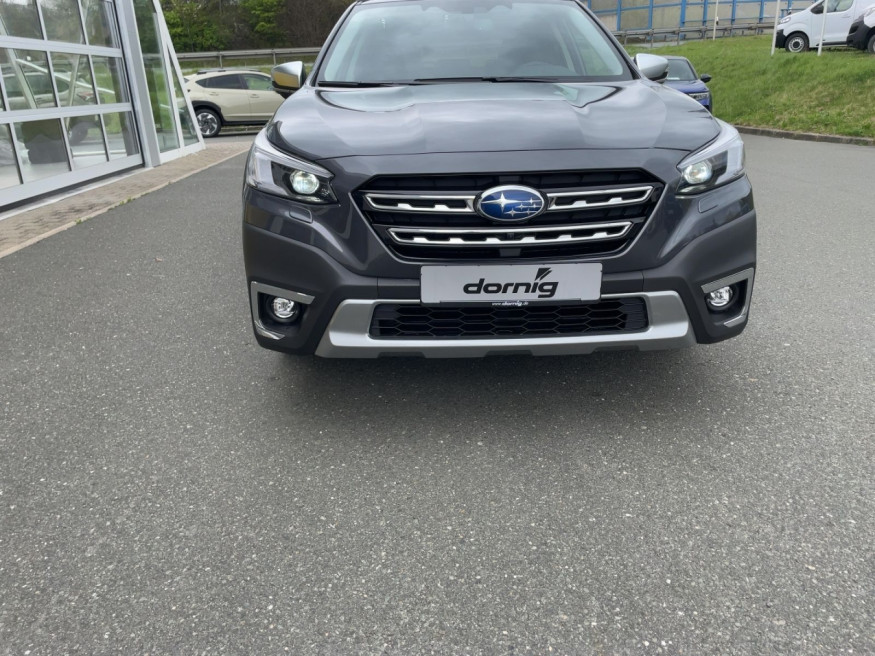 SUBARU Outback Platinum