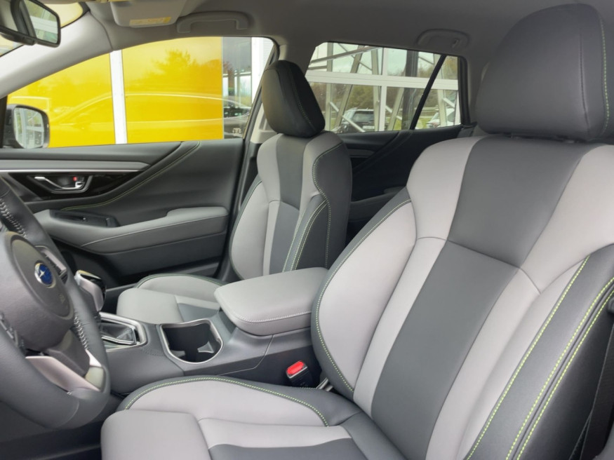 SUBARU Outback 2.5i Exclusive Cross