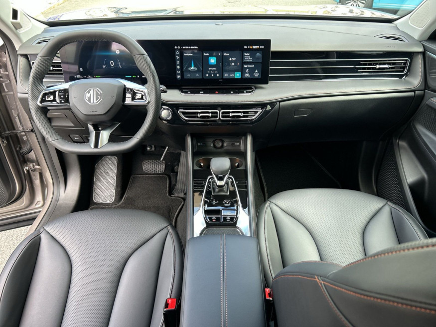 MG HS PHEV Luxury MY24