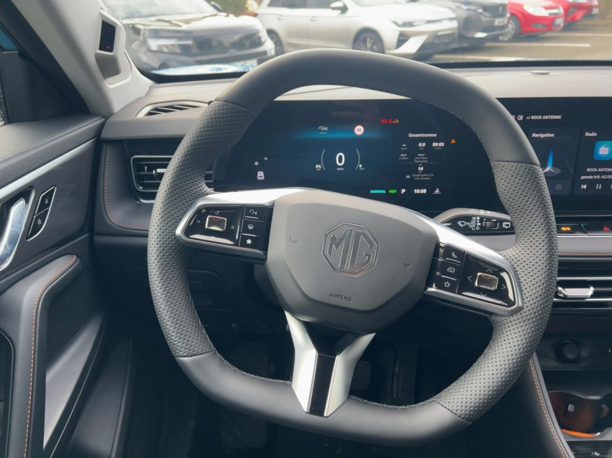 MG HS PHEV Luxury MY24