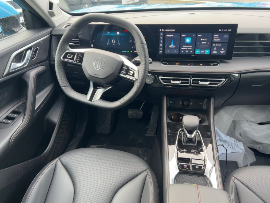 MG HS PHEV Luxury MY24