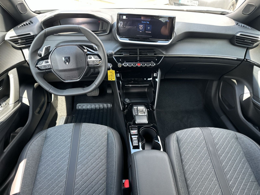 PEUGEOT 2008 ALLURE PureTech 130 EAT8