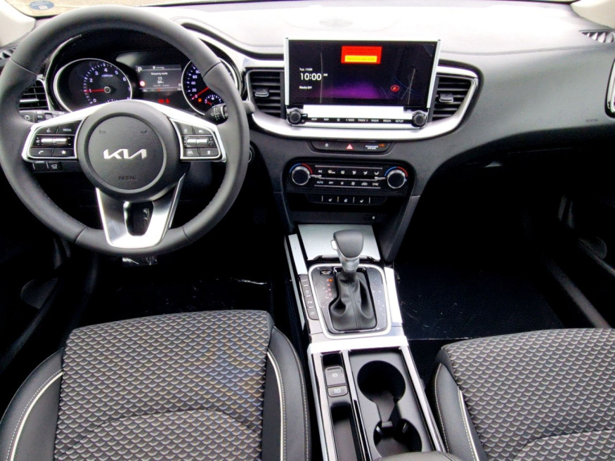 KIA Ceed SW 1.5 T-GDI Spirit