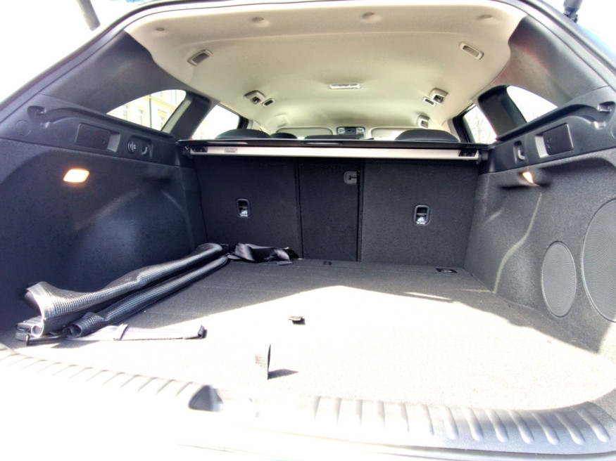 KIA Ceed SW 1.5T 140 DCT7 Platinum