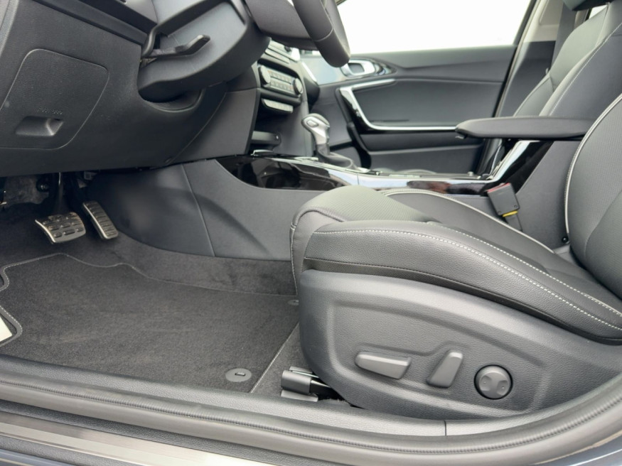 KIA XCeed 1.5 T-GDI 140 Platinum DCT7