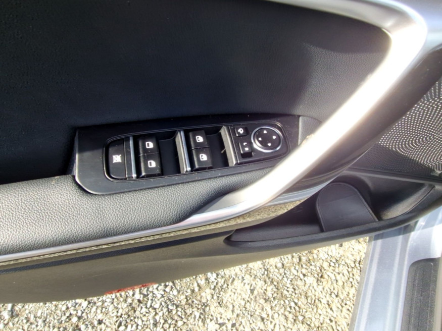 KIA Ceed SW 1.5 T-GDI DCT7 Spirit