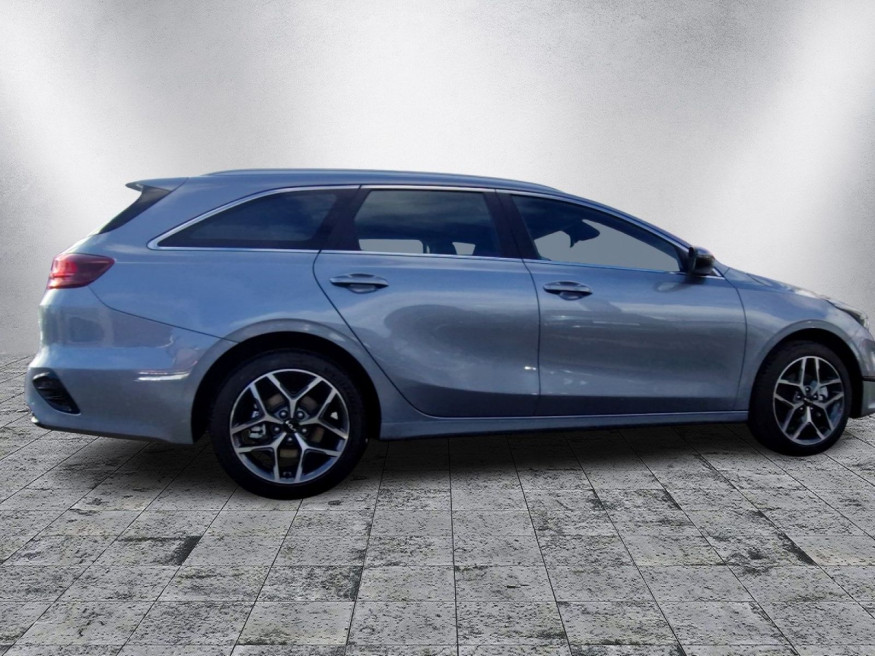 KIA Ceed SW 1.5 T-GDI DCT7 Spirit