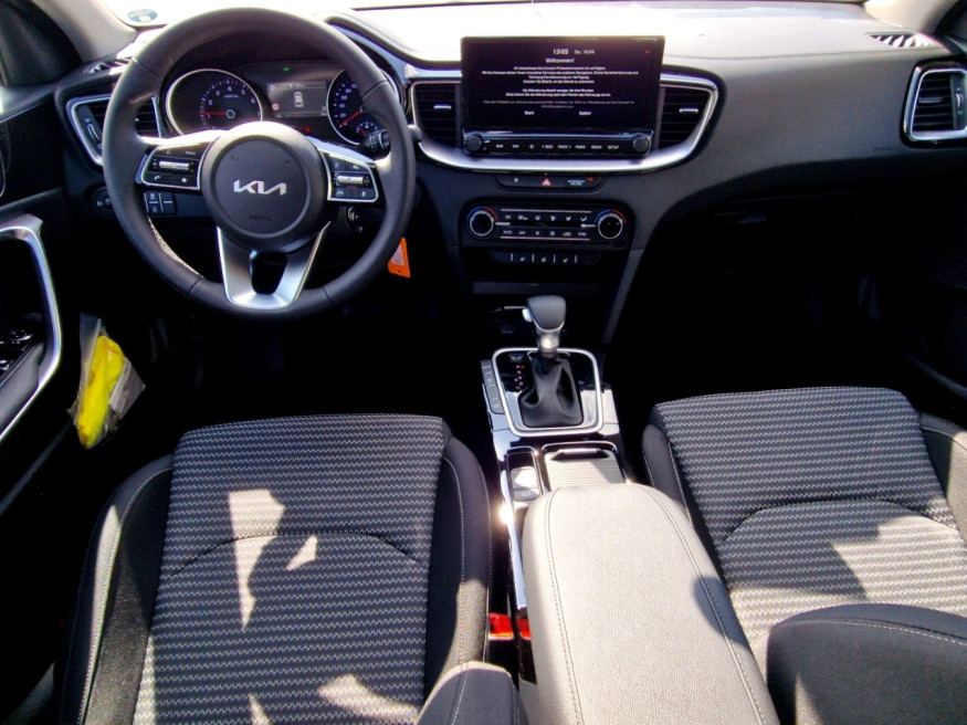 KIA Ceed 1.5 T-GDI Spirit DCT7