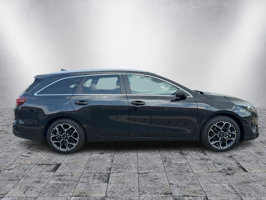 KIA Ceed SW 1.5 T-GDI GT-Line DCT7