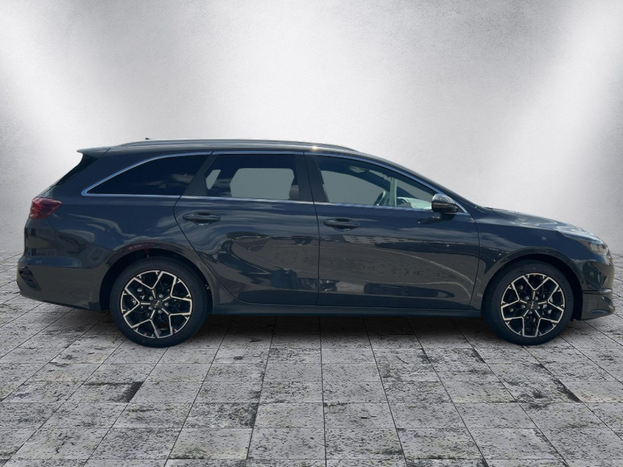 KIA Ceed SW 1.5 T-GDI Nightline Edition