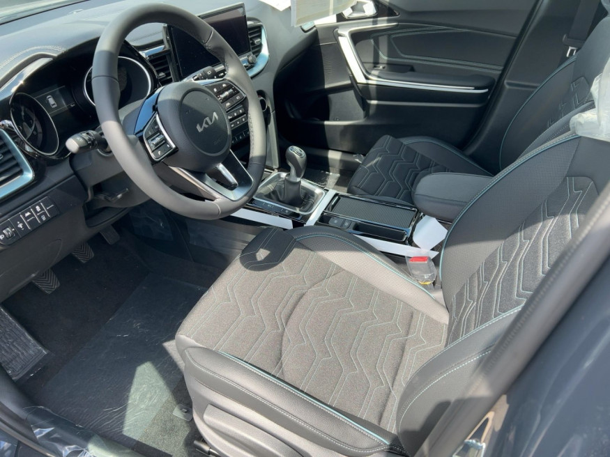 KIA Ceed SW 1.5 T-GDI Nightline Edition