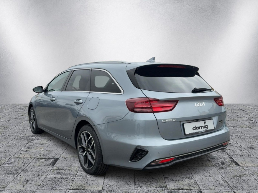 KIA Ceed SW 1.5 T-GDI DCT Platinum