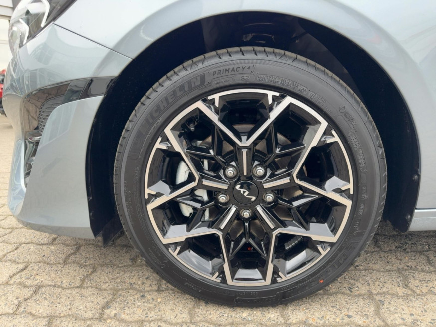 KIA Ceed SW 1.5 T-GDI GT-Line DCT7