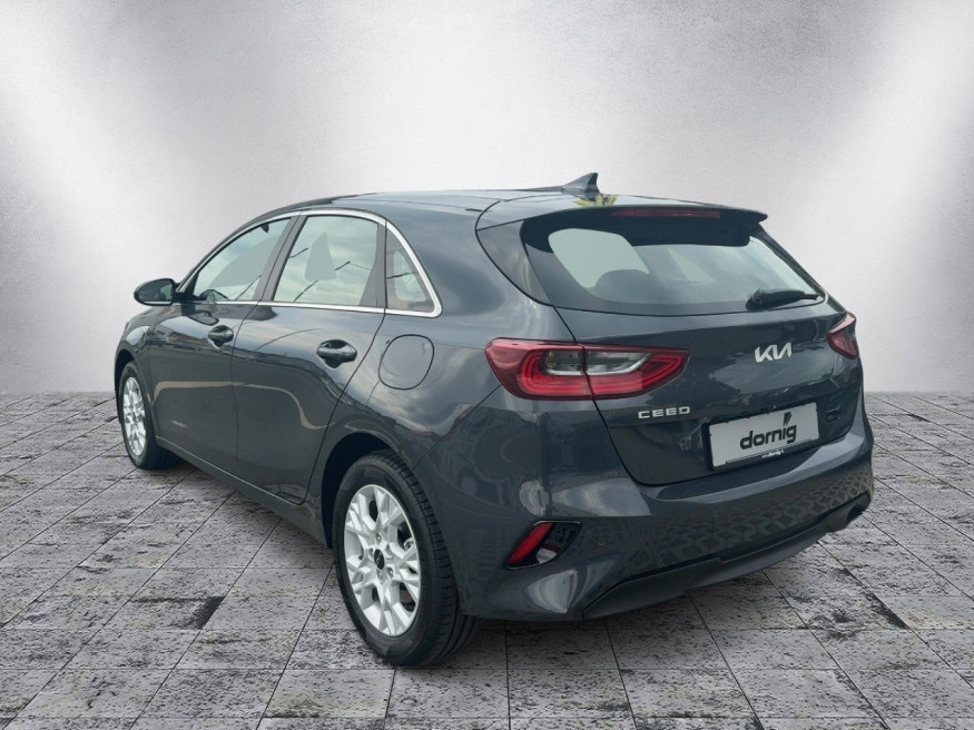 KIA Ceed 1.5 T-GDI Vision DCT7