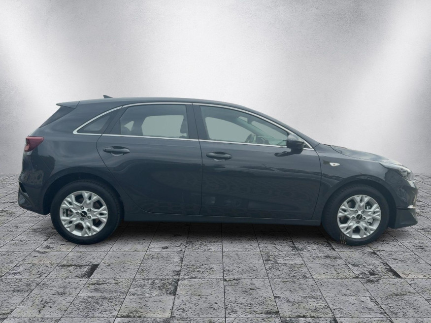 KIA Ceed 1.5 T-GDI Vision DCT7