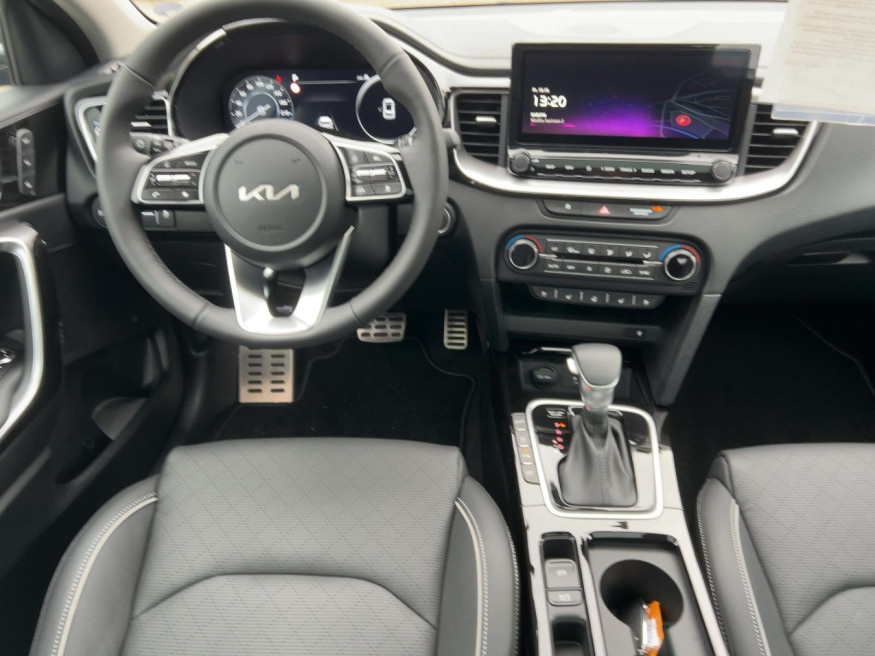 KIA Ceed 1.5 T-GDI DCT7 Platinum