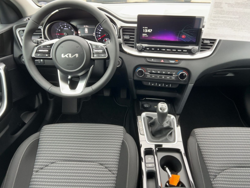 KIA Ceed SW 1.5 T-GDI Ultimate Edition