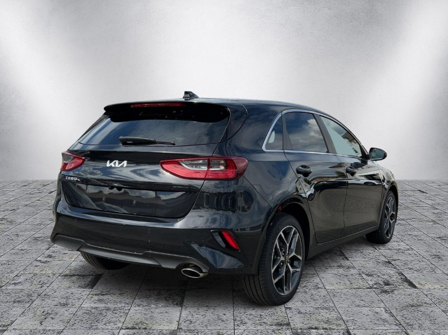 KIA Ceed 1.5T 48V 140 Ultimate DCT