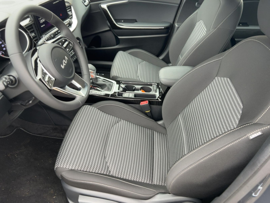 KIA Ceed 1.5 T-GDI 48V DCT7 Ultimate