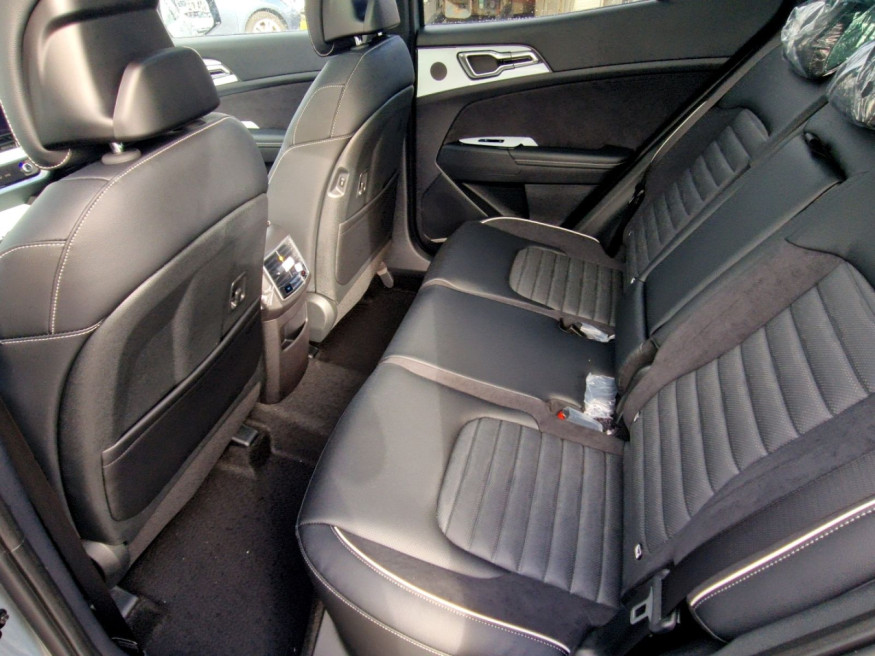 KIA Sportage 1.6T-GDi 48V GT-Line AWD DCT7