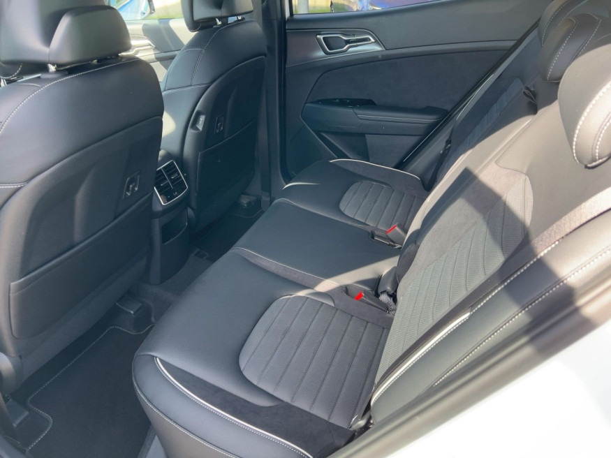 KIA Sportage 1.6 T-GDI 48V GT-Line AWD DCT