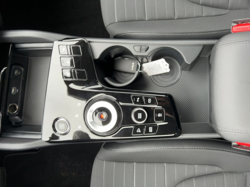 KIA Sportage 1.6 T-GDI 48V DCT 2WD Ultimate