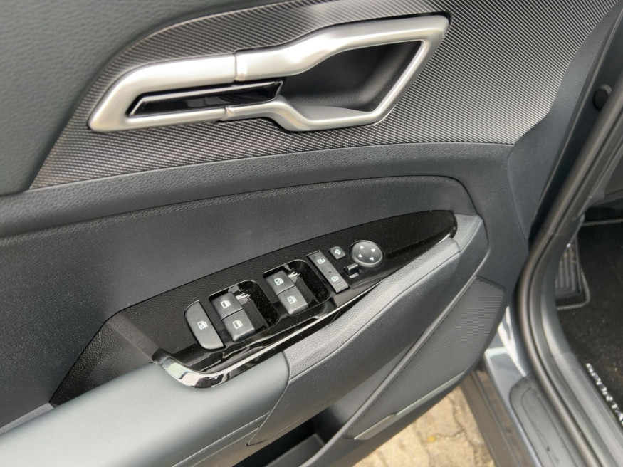 KIA Sportage 1.6 T-GDI 48V DCT 2WD Ultimate