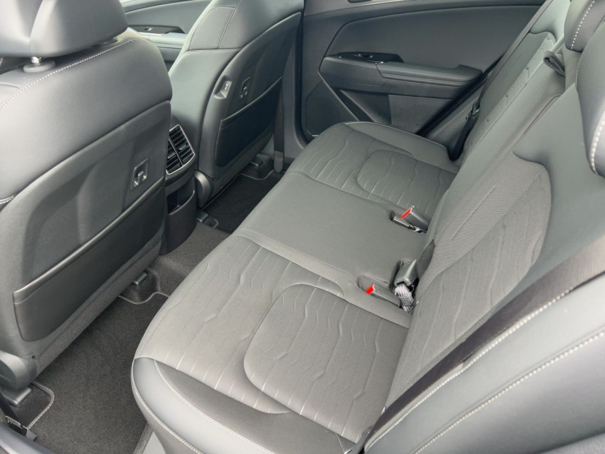 KIA Sportage 1.6T 48V Spirit AWD DCT7