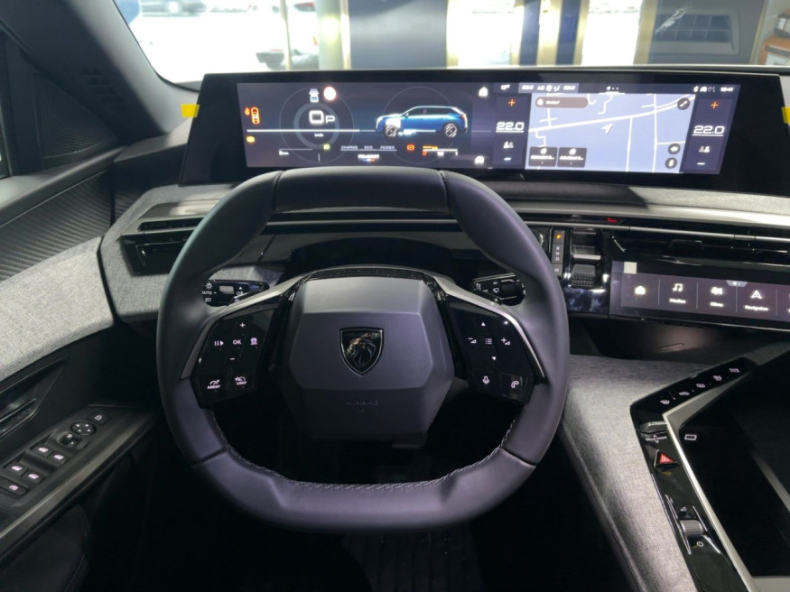 PEUGEOT 5008 Allure Hybrid