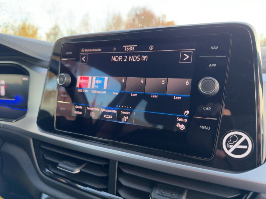 VW T-Roc Life, LED, Wi-Paket, Navi, PDC